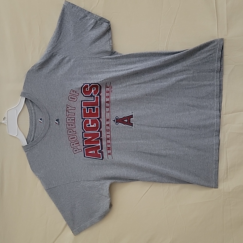 Angels XL t-shirt by Majestic